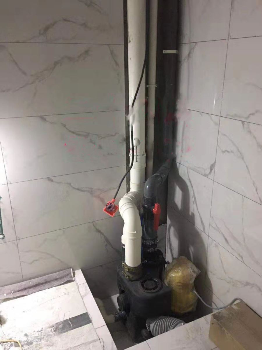 大連華潤(rùn)二十四城污水提升器安裝案例