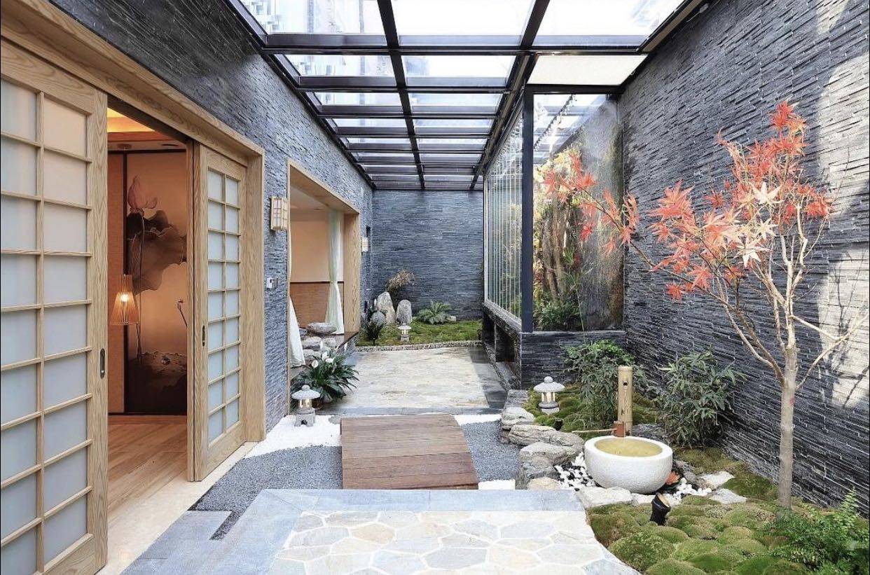 下沉式庭院 下沉式庭院